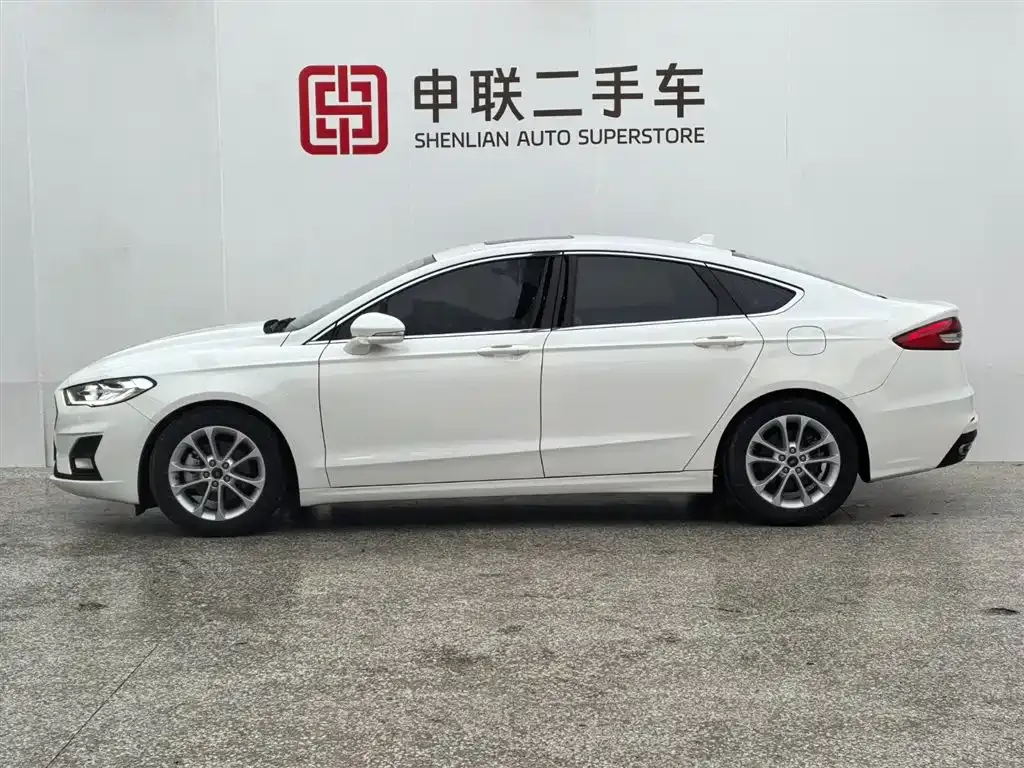 Ford Mondeo 2021 из CN, фото 8