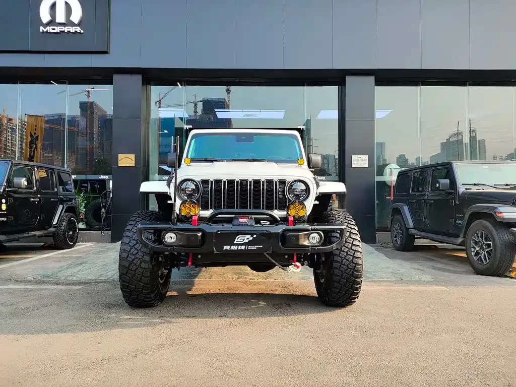 Jeep Wrangler 2023 из CN, фото 6