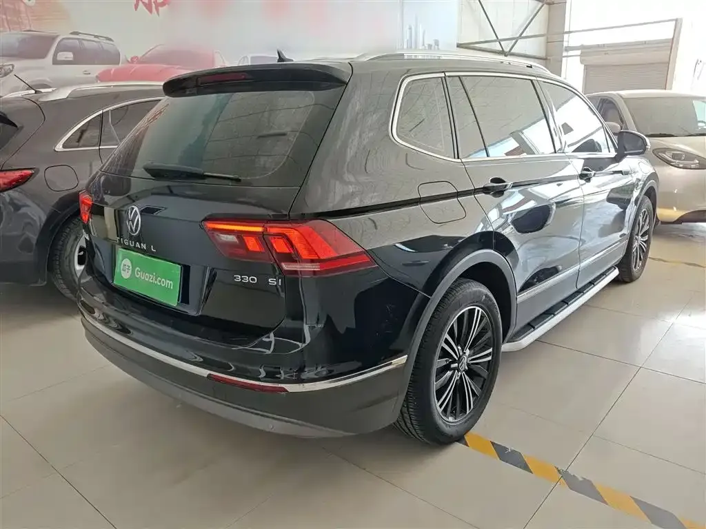 Volkswagen Tiguan L 2021 из CN, фото 3