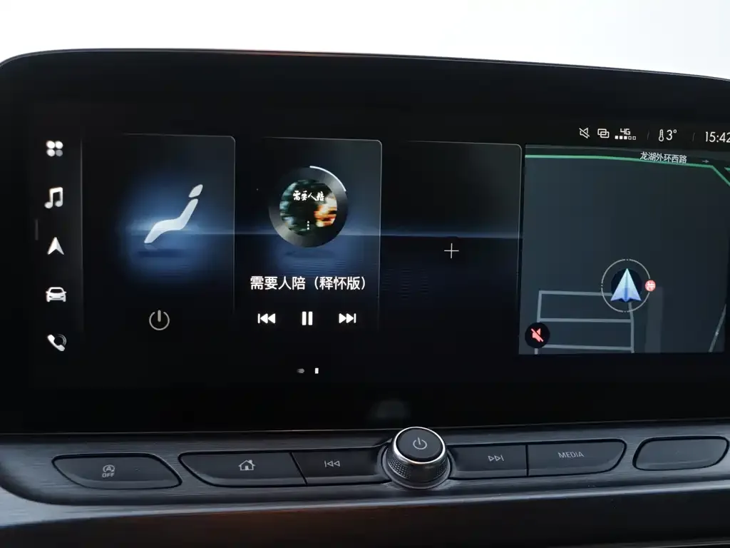 Buick GL8 2022 из CN, фото 7