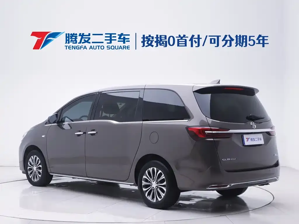 Buick GL8 2022 из CN, фото 4