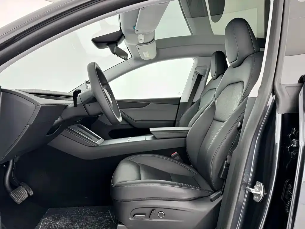 Tesla Model Y 2025 из CN, фото 9