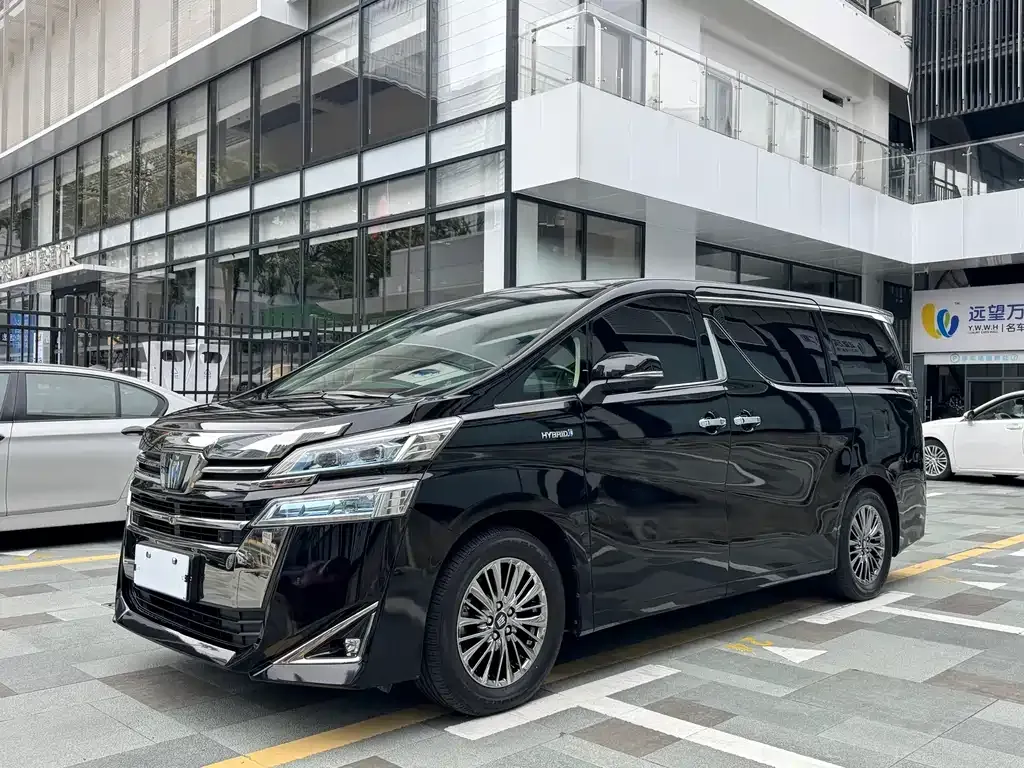 Toyota Vellfire 2022 из CN, фото 1
