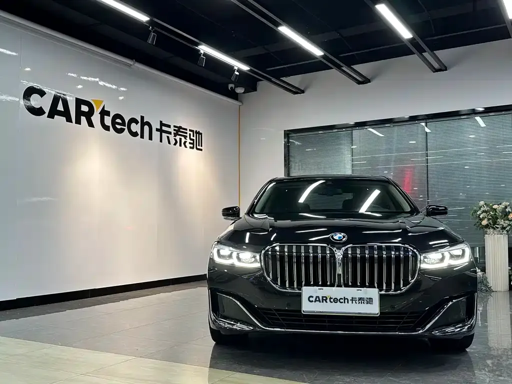 BMW 7 Series 2022 из CN, фото 5