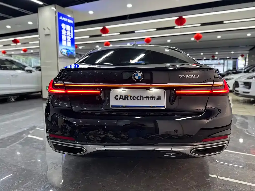 BMW 7 Series 2022 из CN, фото 7