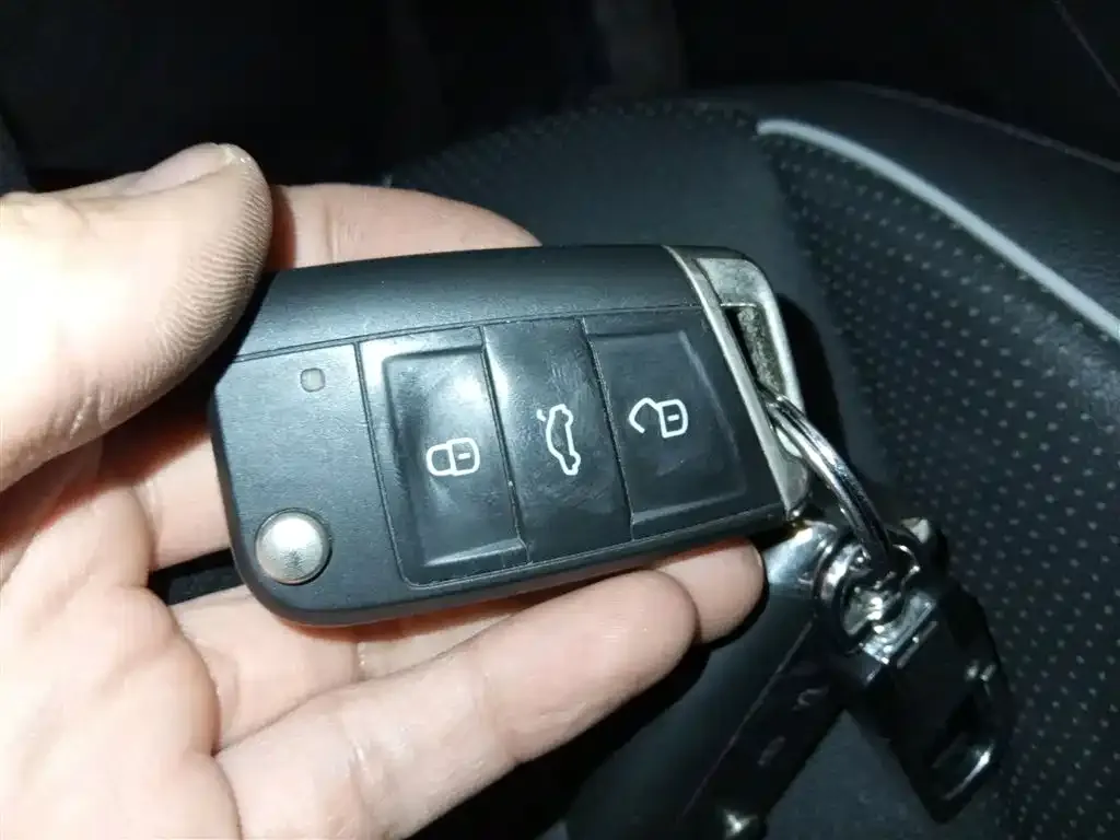 Volkswagen Tiguan L 2021 из CN, фото 5