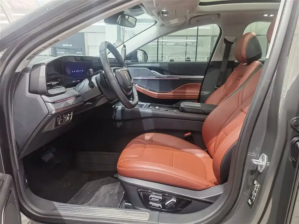 Lincoln Z 2024 из CN, фото 3