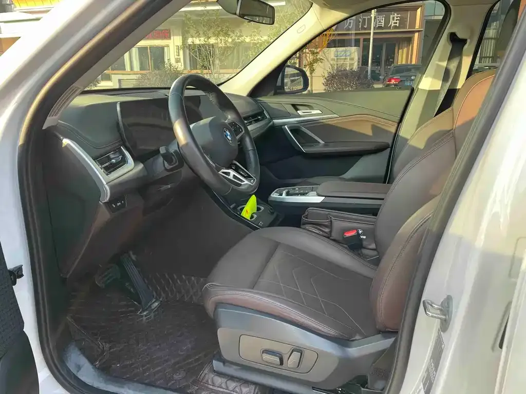 BMW X1 2023 из CN, фото 4