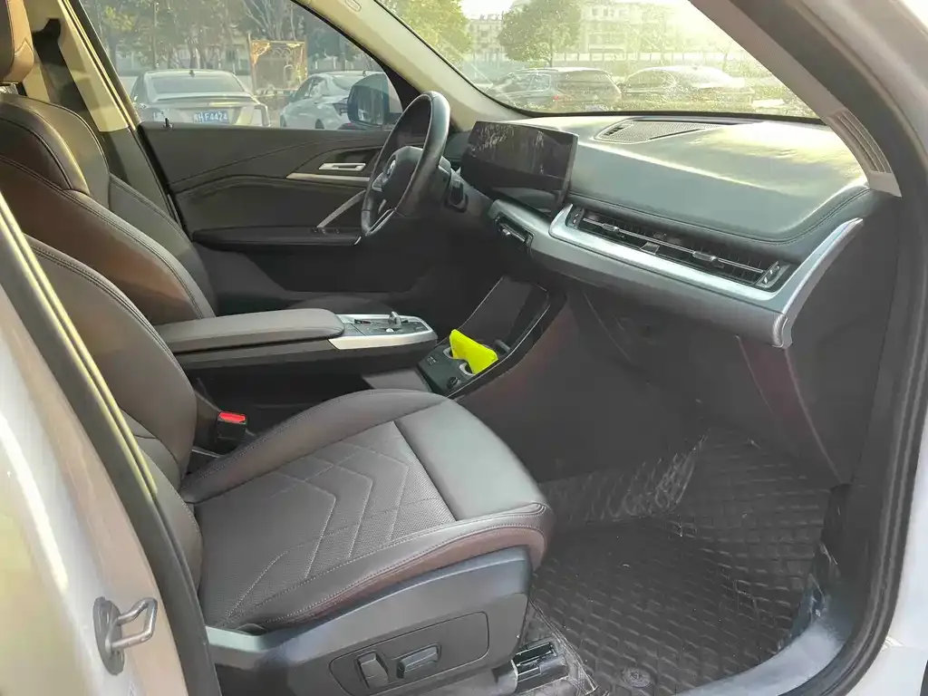 BMW X1 2023 из CN, фото 5