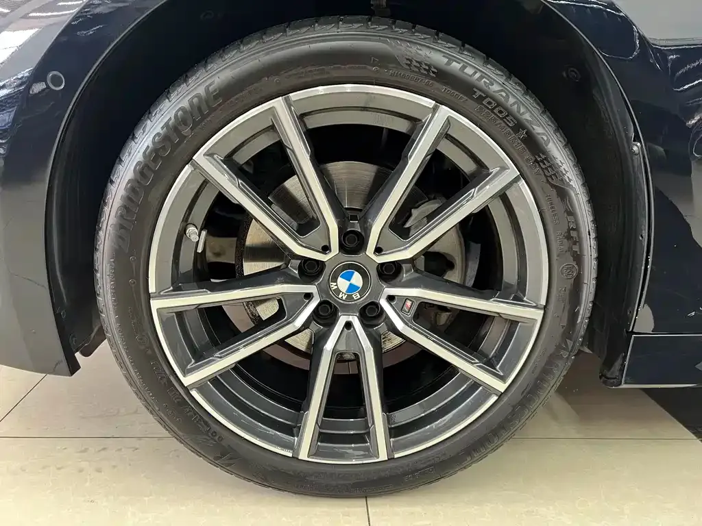 BMW 3 Series 2023 из CN, фото 5
