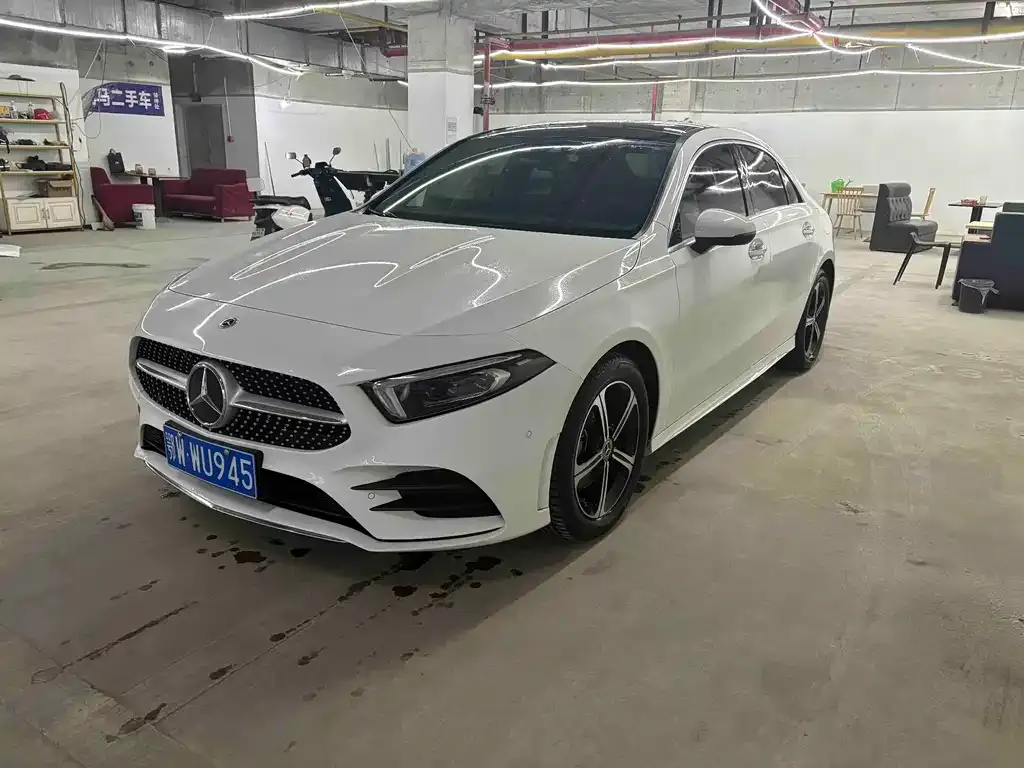 Mercedes-Benz A-Class 2023 из CN, фото 1