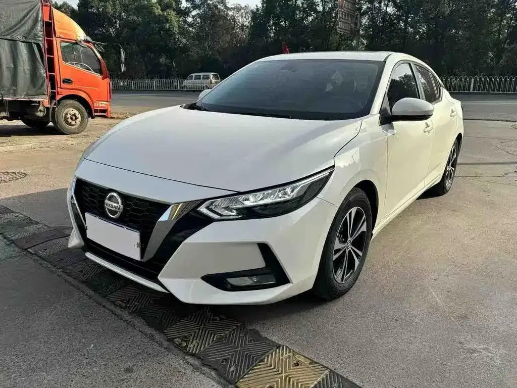 Nissan Sylphy 2023 из CN, фото 1