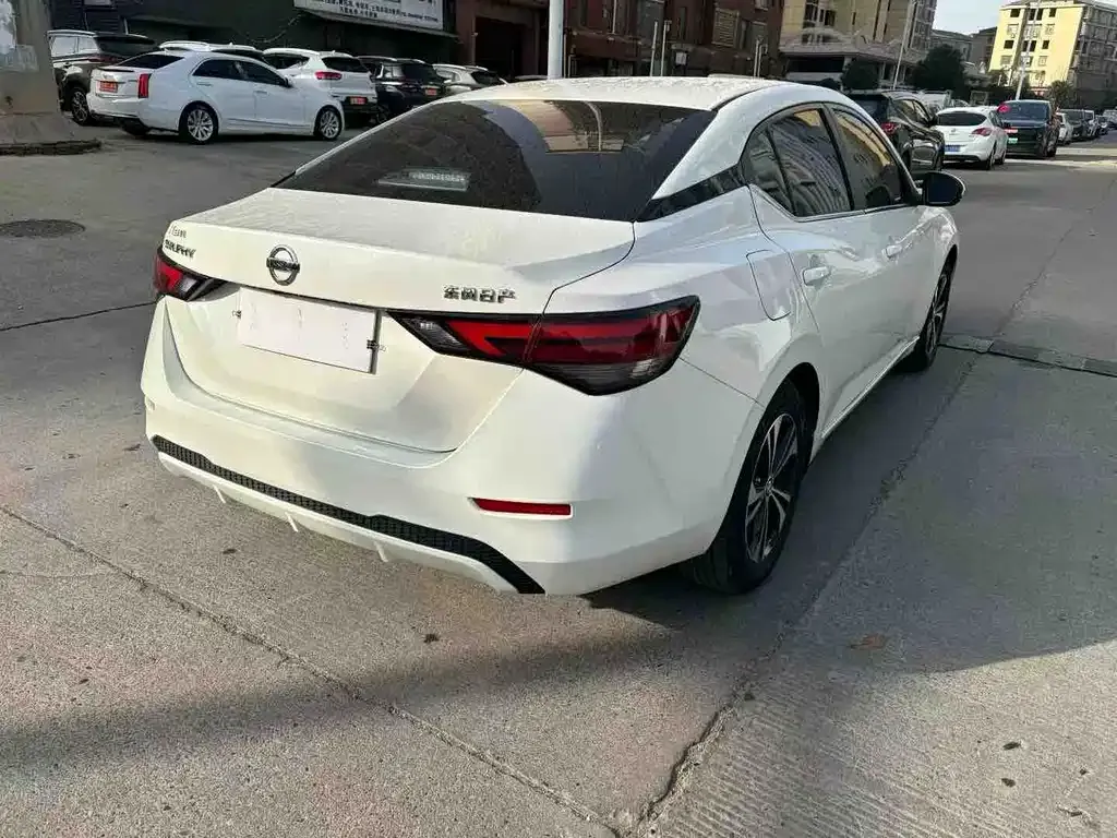 Nissan Sylphy 2023 из CN, фото 7