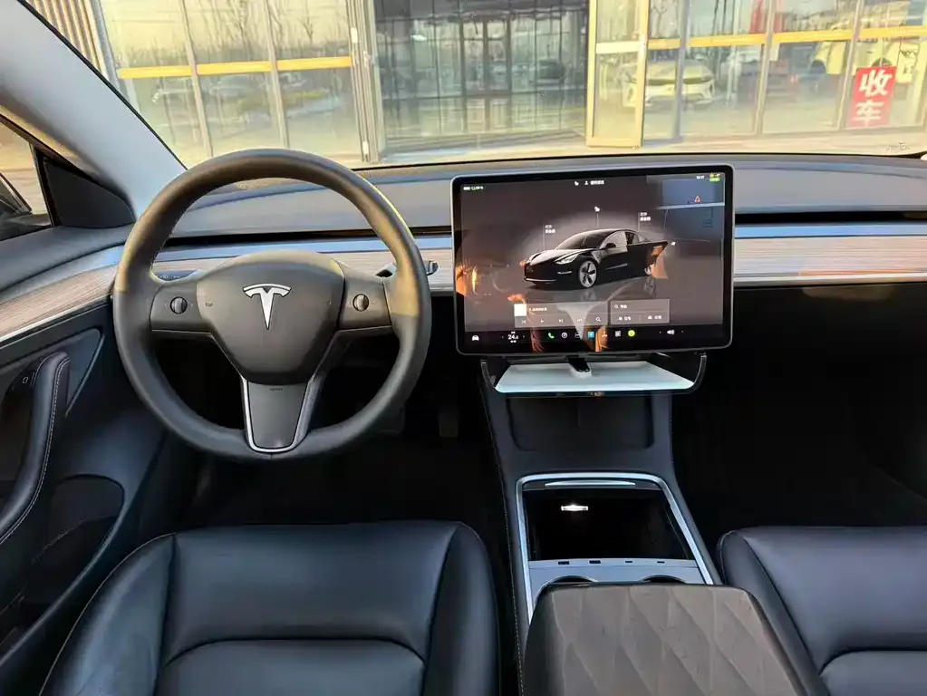 Tesla Model 3 2023 из CN, фото 7