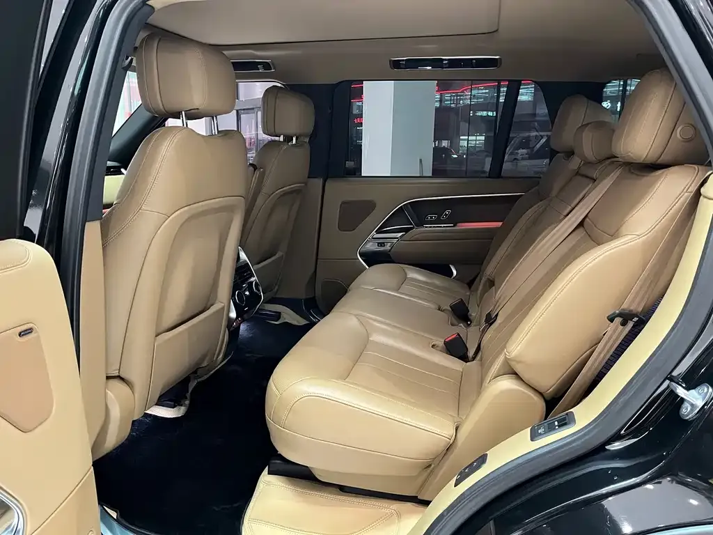 Land Rover Range Rover 2023 из CN, фото 8