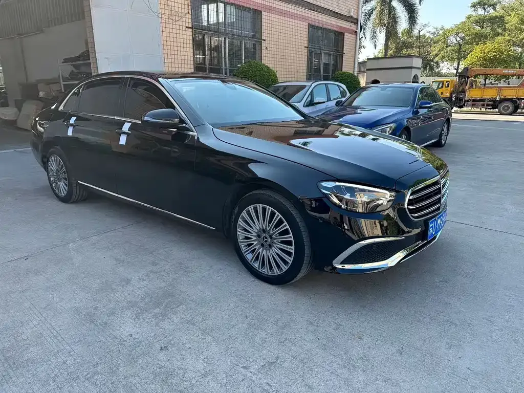 Mercedes-Benz E-Class 2023 из CN, фото 9