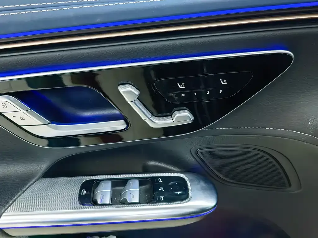 Mercedes-Benz EQE 2023 из CN, фото 6