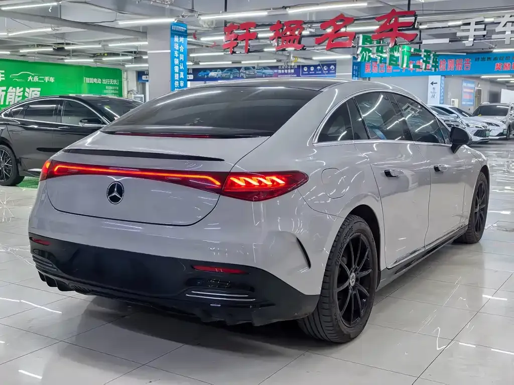 Mercedes-Benz EQE 2023 из CN, фото 7