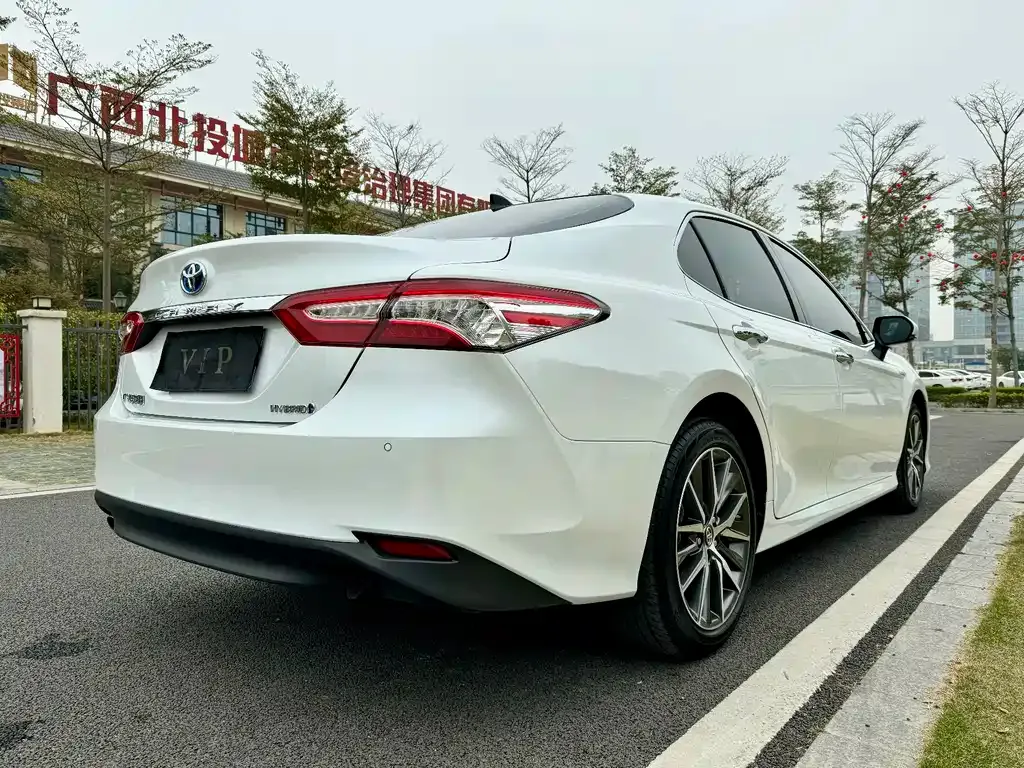 Toyota Camry 2022 из CN, фото 7
