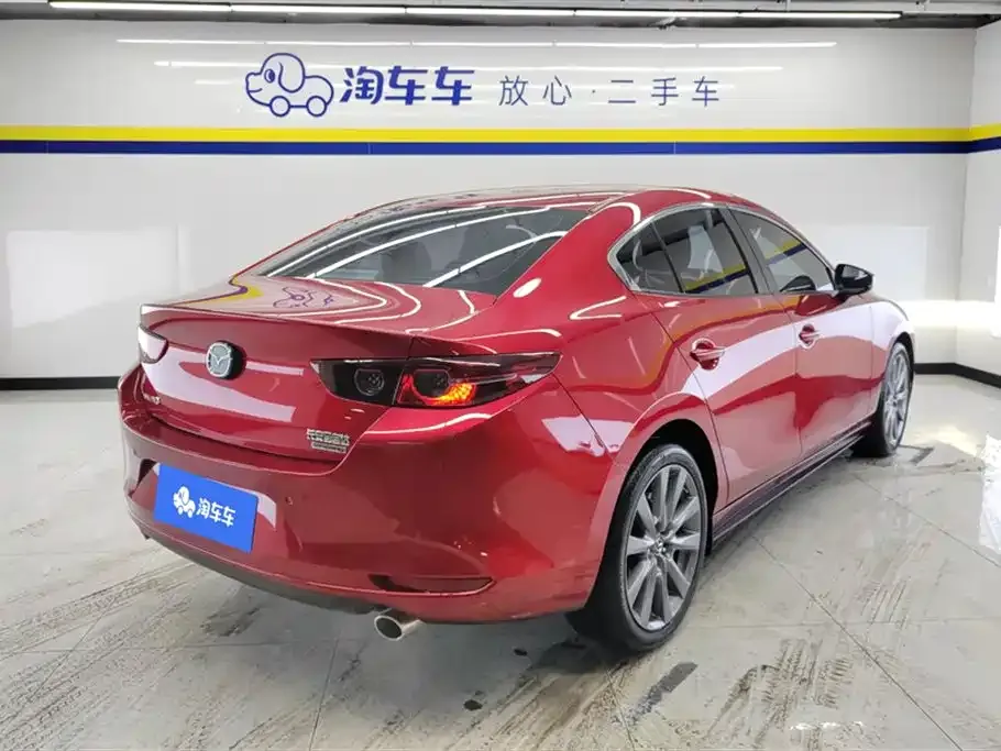 Mazda 3 Axela 2023 из CN, фото 4