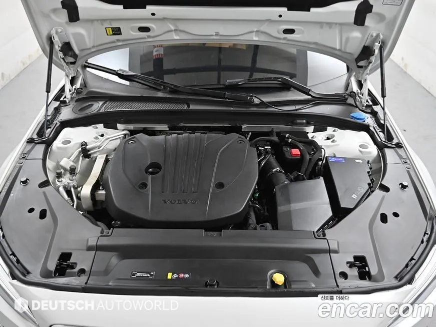 Volvo S90 — фото 10