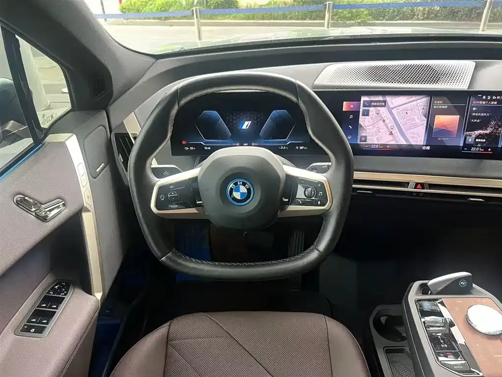 BMW iX 2023 из CN, фото 10