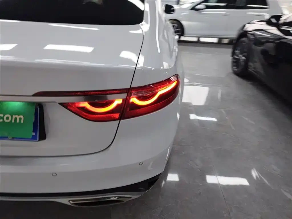 Jaguar XFL 2023 из CN, фото 2