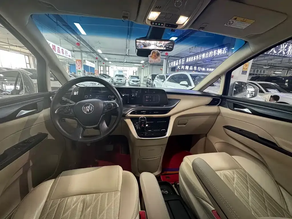 Buick GL8 2023 из CN, фото 7