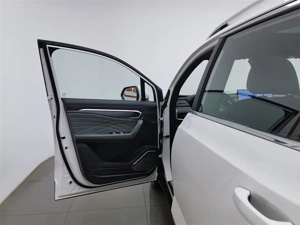 Geely Haoyue L 2024 из CN, фото 4