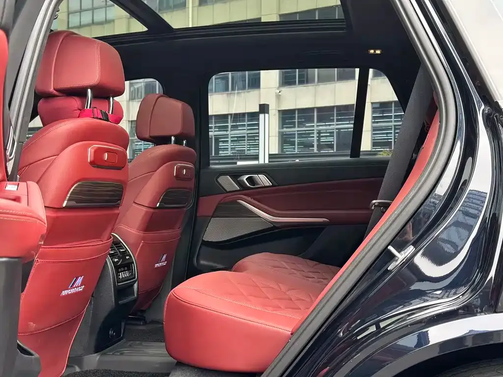 BMW X5 2025 из CN, фото 3