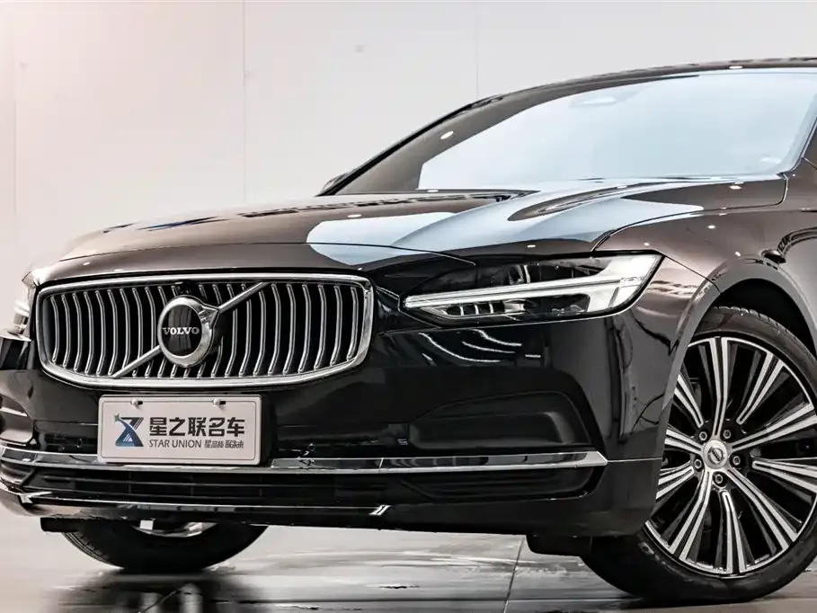 Volvo S90 2025 из CN, фото 6