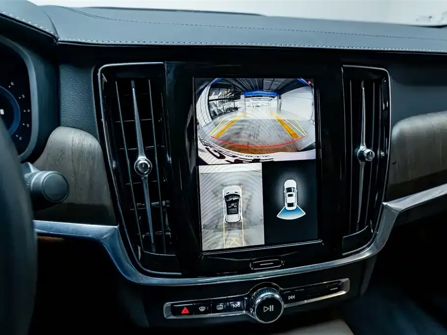 Volvo S90 2025 из CN, фото 10