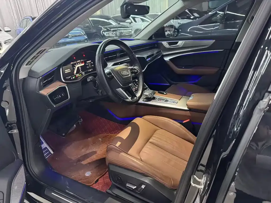 Audi A6L 2023 из CN, фото 2