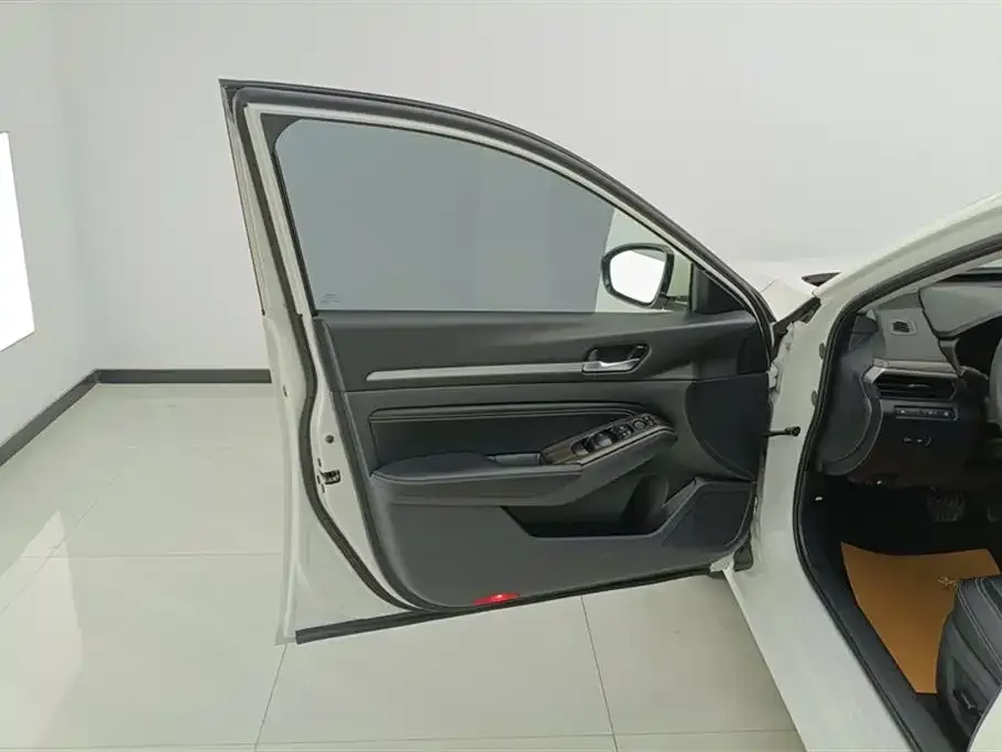 Nissan Teana 2022 из CN, фото 2