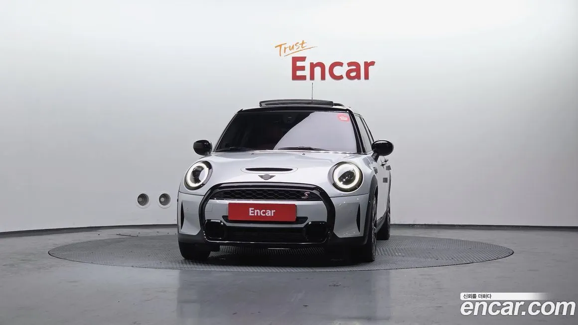 Mini Cooper 2023 из KR, фото 4