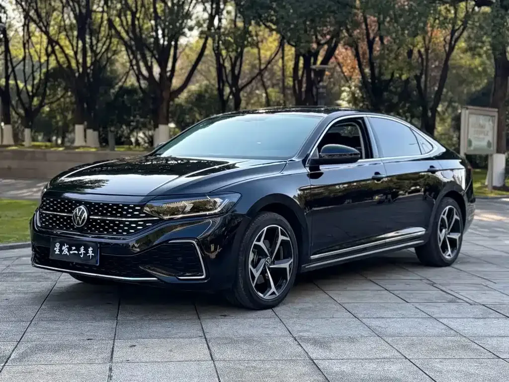 Volkswagen Passat 2025 из CN, фото 1