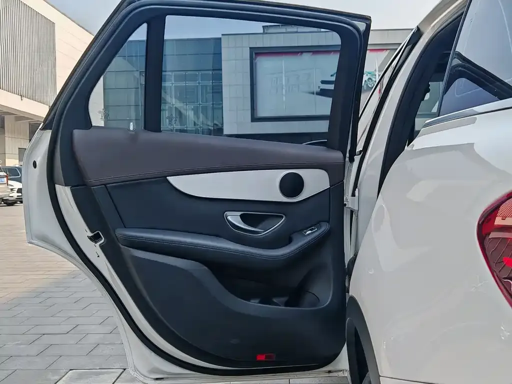 Mercedes-Benz GLC 2021 из CN, фото 5