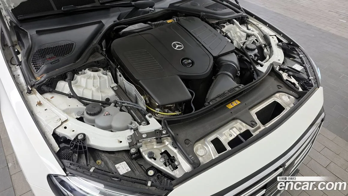Mercedes-Benz E-Class 2024 из KR, фото 9