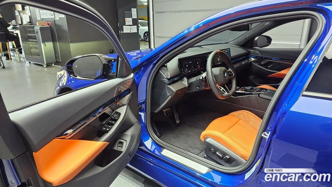BMW M5 2026 из KR, фото 8