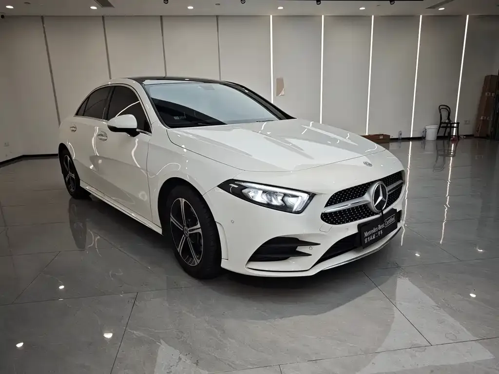 Mercedes-Benz A-Class 2023 из CN, фото 6
