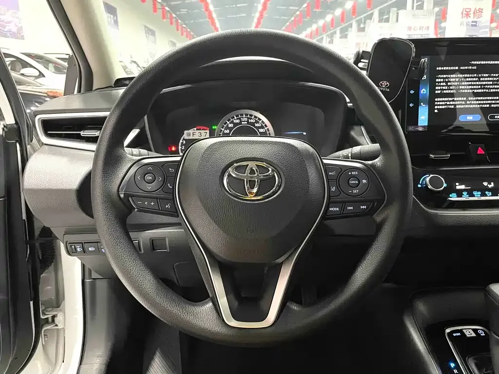 Toyota Corolla 2022 из CN, фото 10