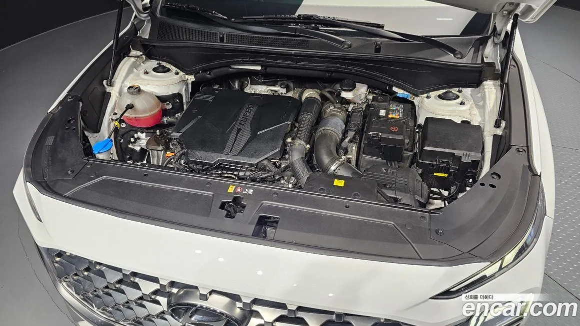 Hyundai Santafe 2023 из KR, фото 2