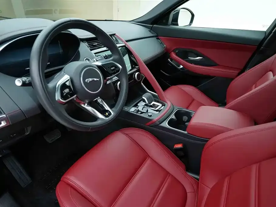Jaguar E-PACE 2023 из CN, фото 4