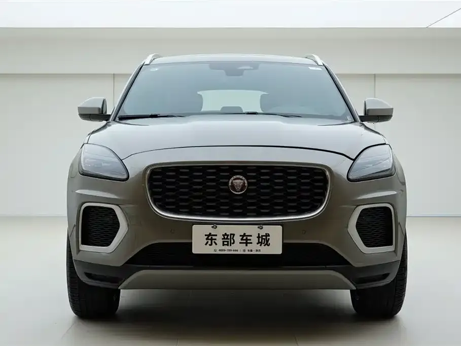 Jaguar E-PACE 2023 из CN, фото 3