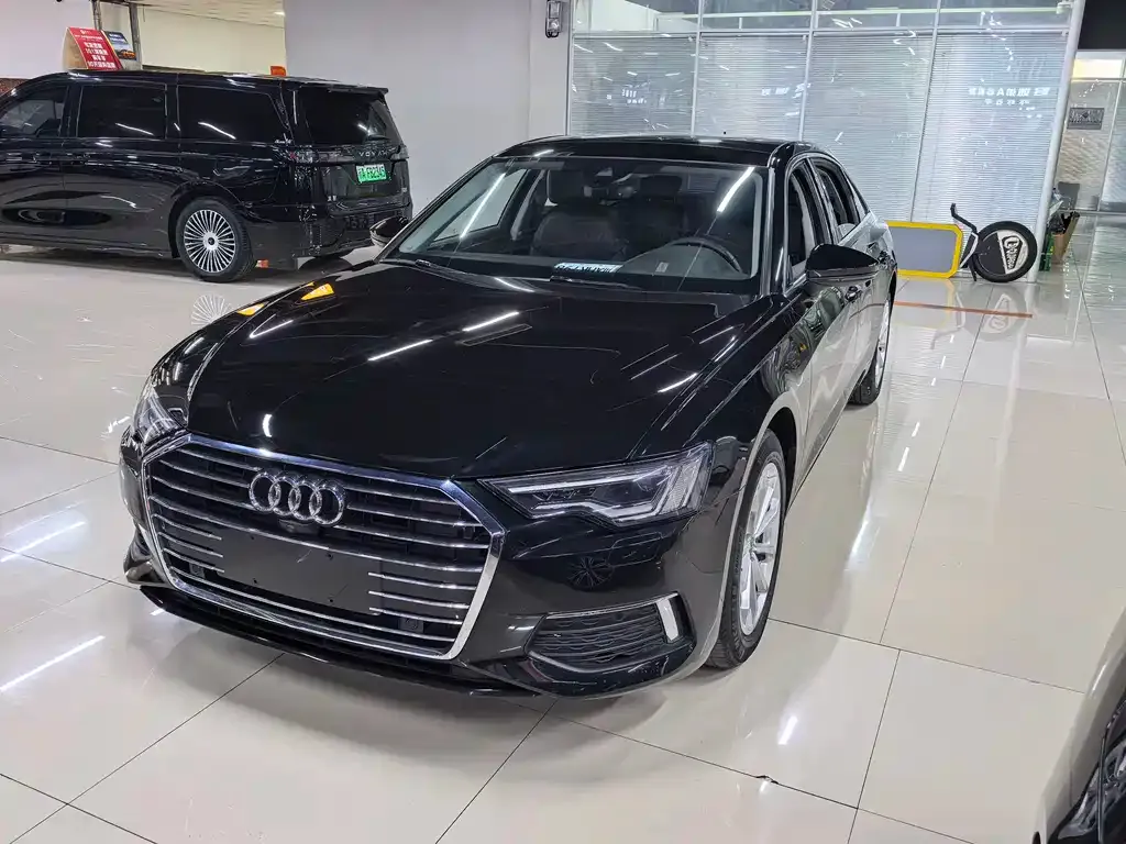 Audi A6L 2022 из CN, фото 1