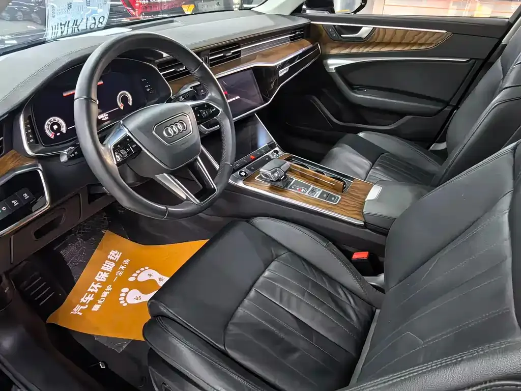 Audi A6L 2022 из CN, фото 6