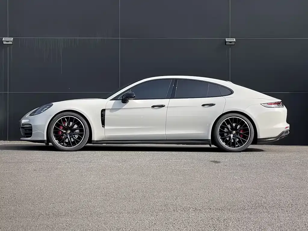 Porsche Panamera 2023 из CN, фото 4