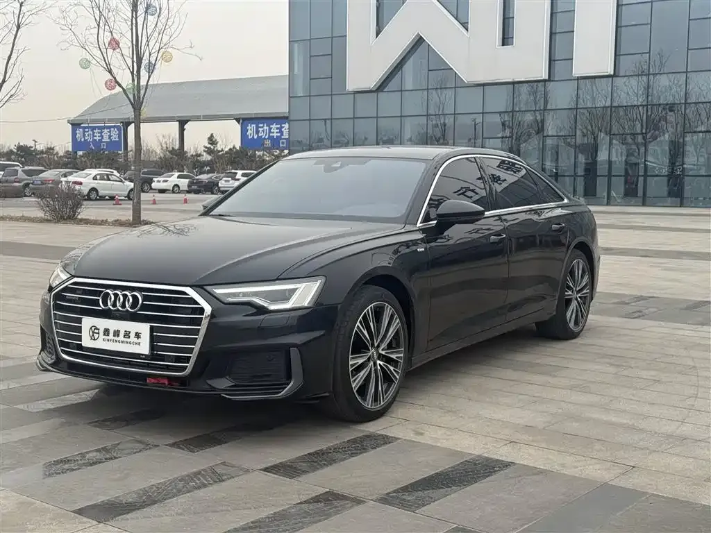 Audi A6L 2021 из CN, фото 1
