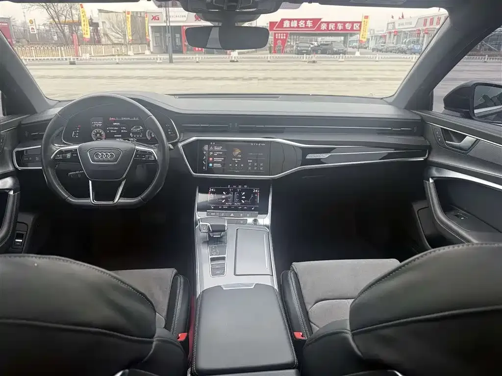 Audi A6L 2021 из CN, фото 8