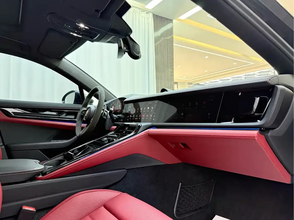 Porsche Panamera 2025 из CN, фото 2